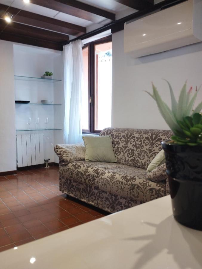 Apartmán Al Vicoletto Verona Exteriér fotografie